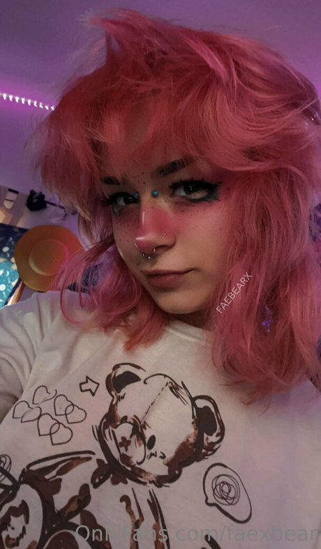 faexbear pornographic actress photos