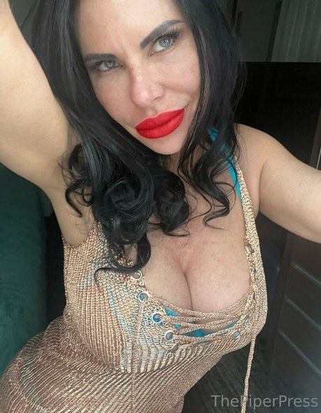 piperpressmn model exclusive photos