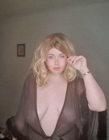 male naked onlyfans pornographic pic