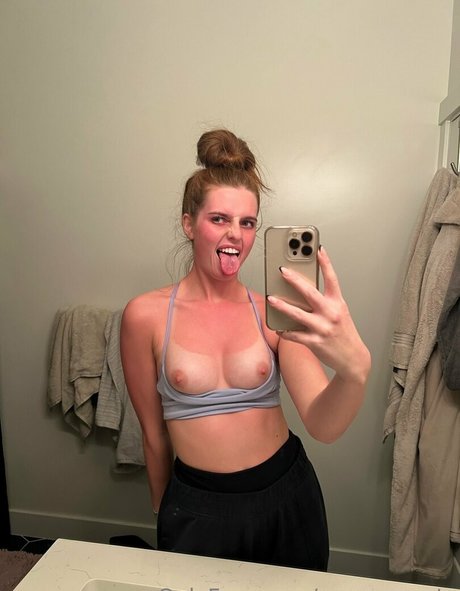 skinny ass onlyfans pornographic images