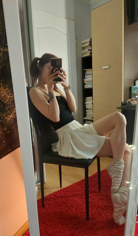 purebomb model xxx picture