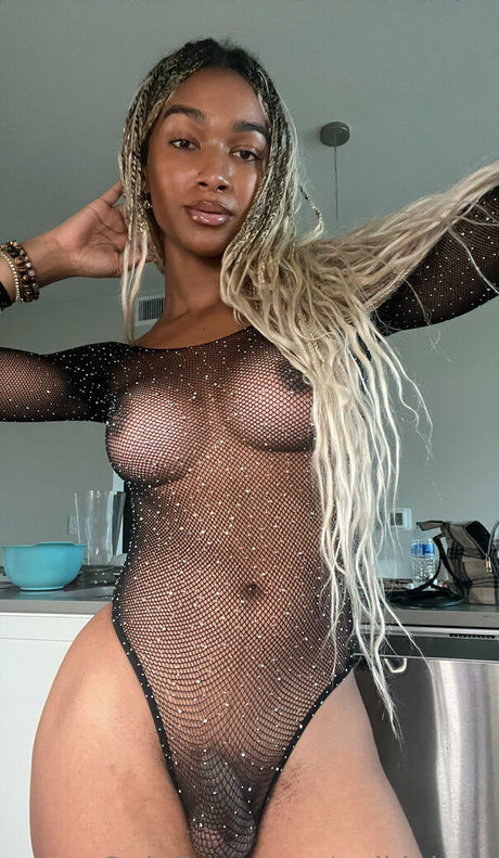 twikiejayy top actress img