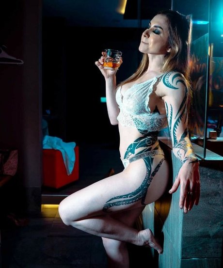 Ingrid Brans perfect star galleries