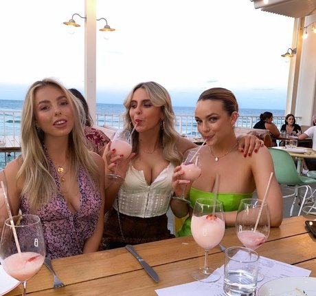 Abbie Chatfield model nice archive