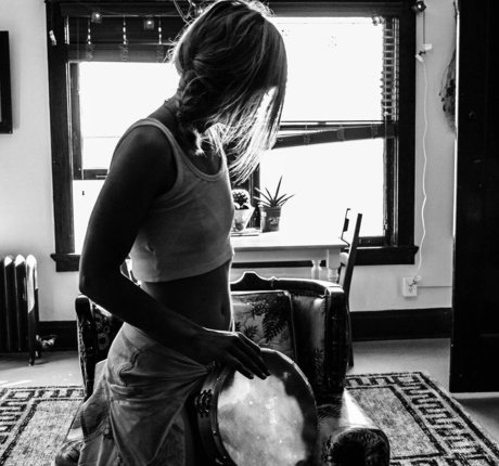 Emily Kinney Quick model image