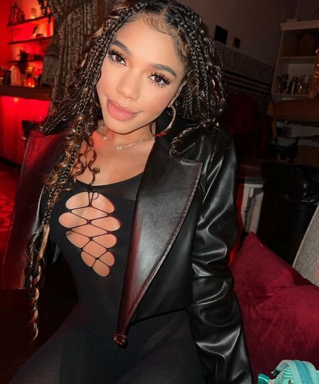 Teala Dunn porn star photos
