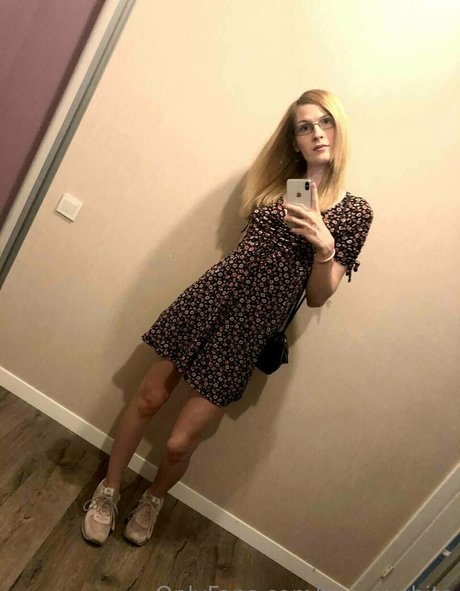 ts avy white high quality star picture