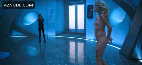 Dichen Lachman xxx pornstar photos