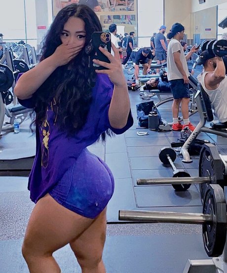 milkwarmy model pretty image