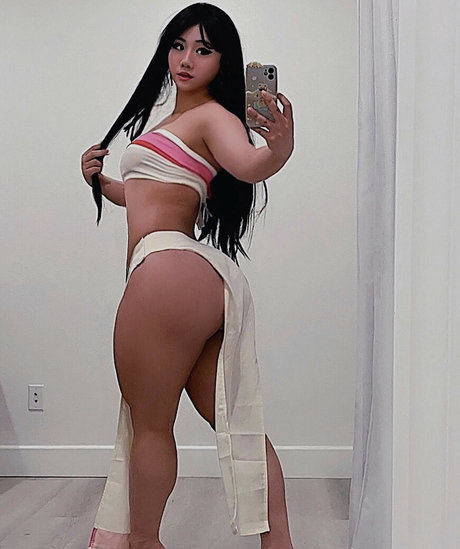 milkwarmy star hot pic