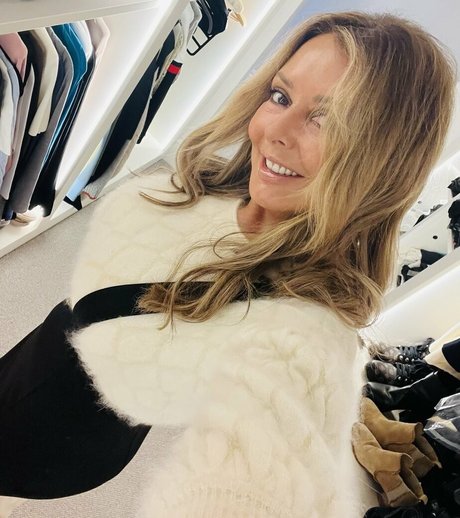 undressing onlyfans art xxx galleries