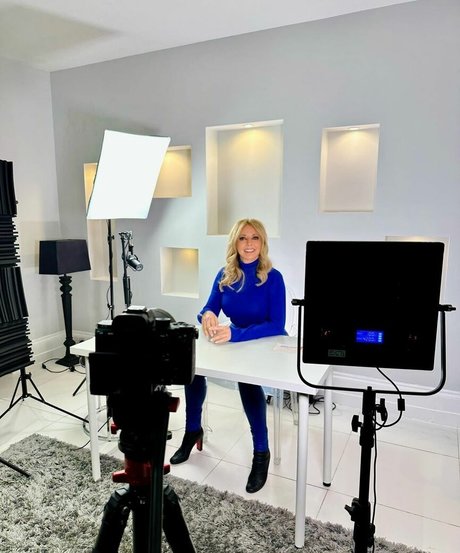 Carol Vorderman star pretty archive