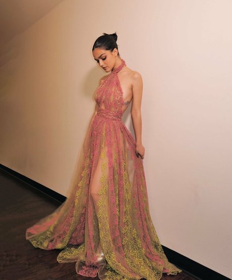 Rachel Zegler high quality star pic