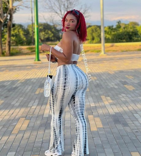 maryoficial fit pretty star pic