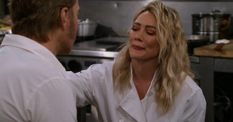 Hilary Duff Profile pic