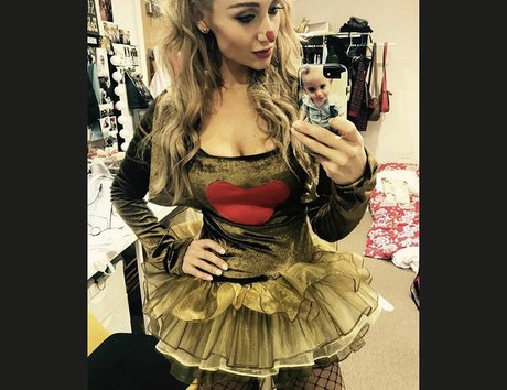 Catherine Tyldesley hot actress pic