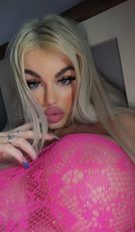 xbarbie malibux Quick model image