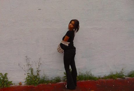 Lyla Troglin perfect actress pics