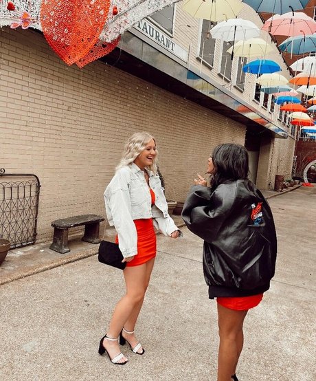 Lyla Troglin nude pornstar gallery