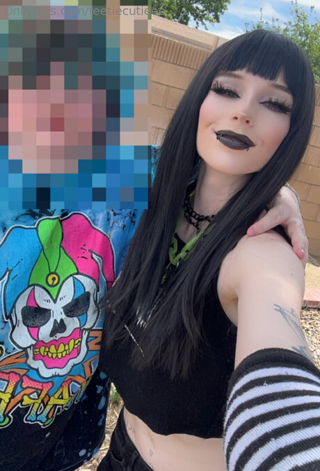 feetiecutieee pornstar hot image