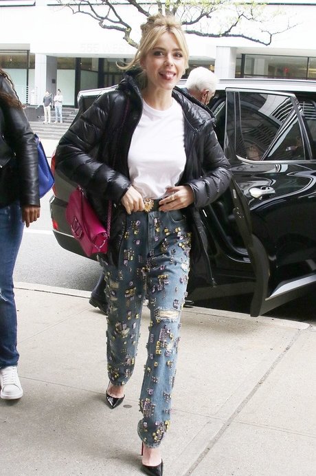 tiny onlyfans sexy nudes photos