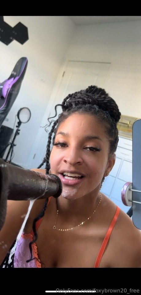 foxybrown20 free pornographic star images