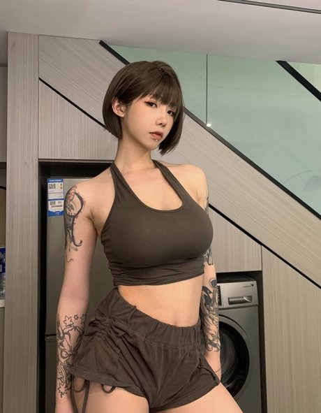 shiliuyelei best model pic