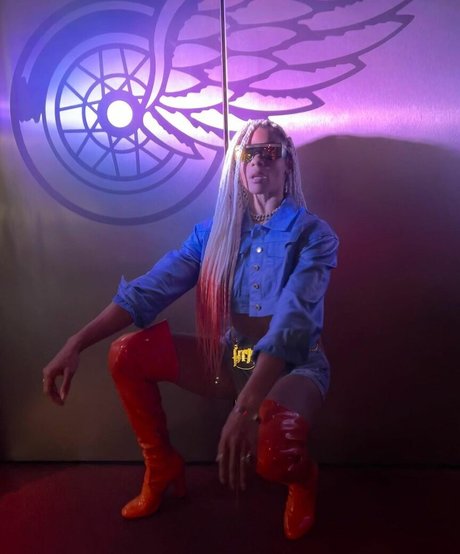 Briana Brandy art actress photo