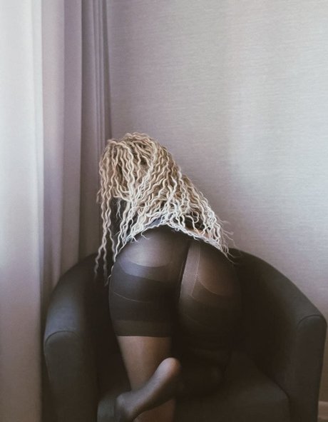 Sorabi model pornographic pic