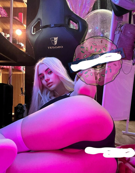 Morana Battory hot actress galleries