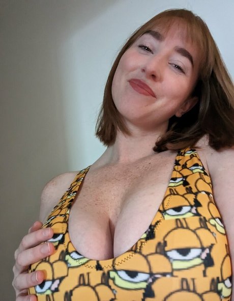 SpicyHani model pretty img