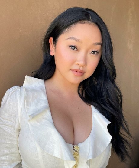 Lana Condor nice pornstar galleries