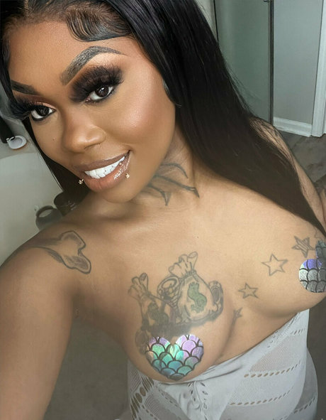 fmereloaded nude pornstar galleries