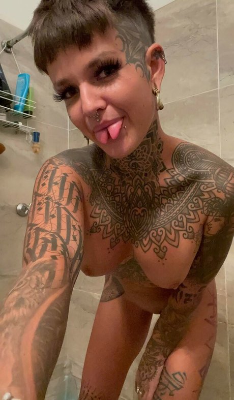 Stefani Marz porn star images