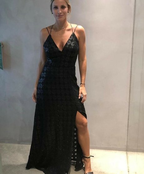 silicone onlyfans hot sexy pics