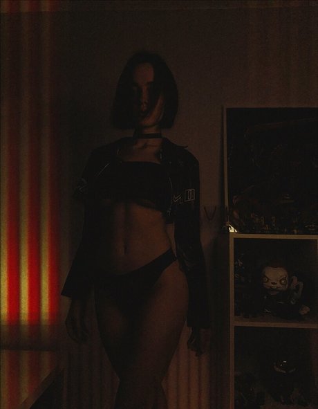 vikiblade hd pornstar pic