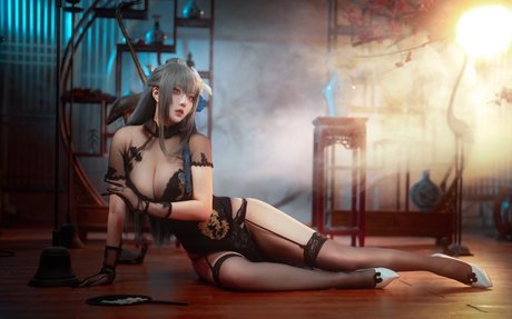 Takomayuyi pornographic model pics