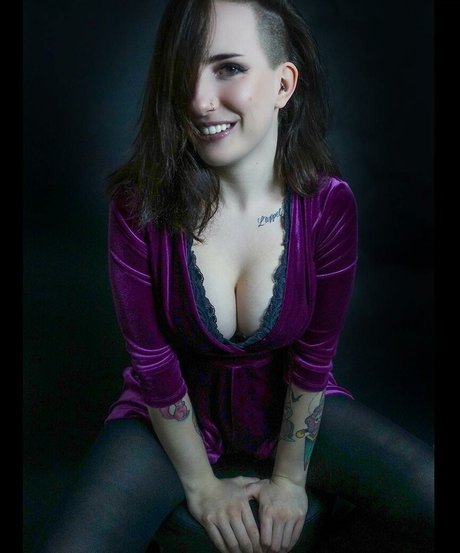 Try Channel Girls model adult gallery