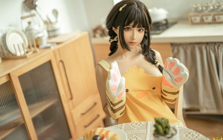 Chunmomo model sexy pictures