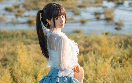 Chunmomo nude model pictures