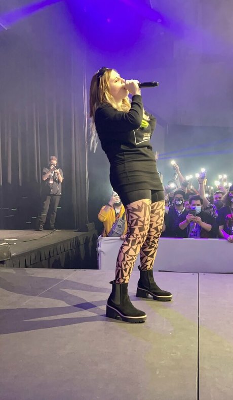 Demondice Karen exclusive model pics