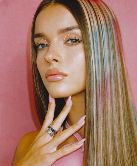 teen dildo onlyfans art naked gallery