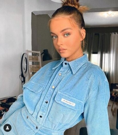 Anna Zak best star picture