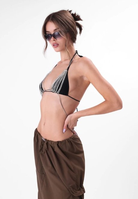 Anna Zak art model archive