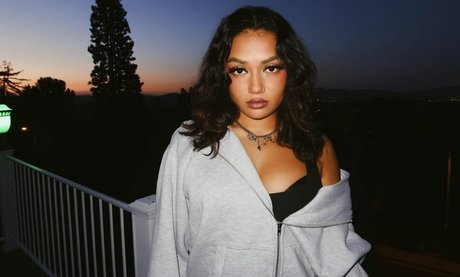 Avani Gregg sexy actress pictures