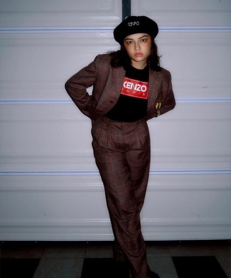 Avani Gregg model high quality photos