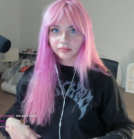 Noodlenom porn star archive