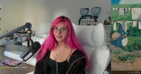 Noodlenom exclusive model photos