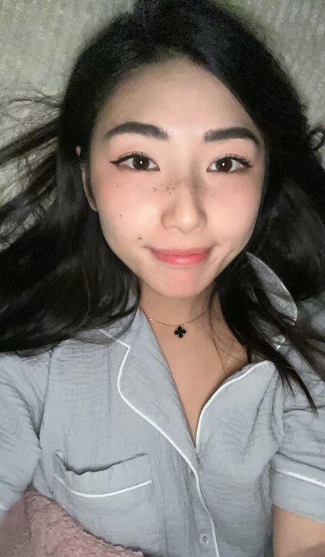 xChocobars model sexy images