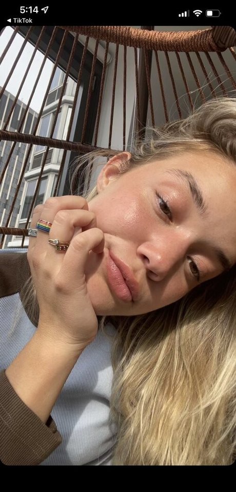 cheerleader nude onlyfans xxx pics